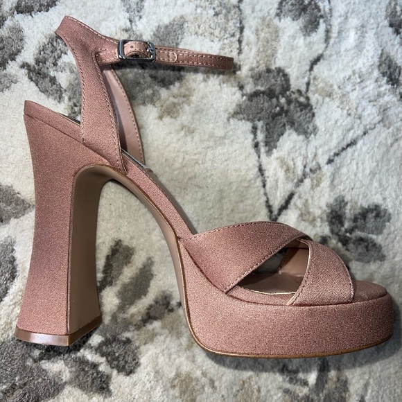 Steve Madden - Block Platform Heels - Picture 10 of 16